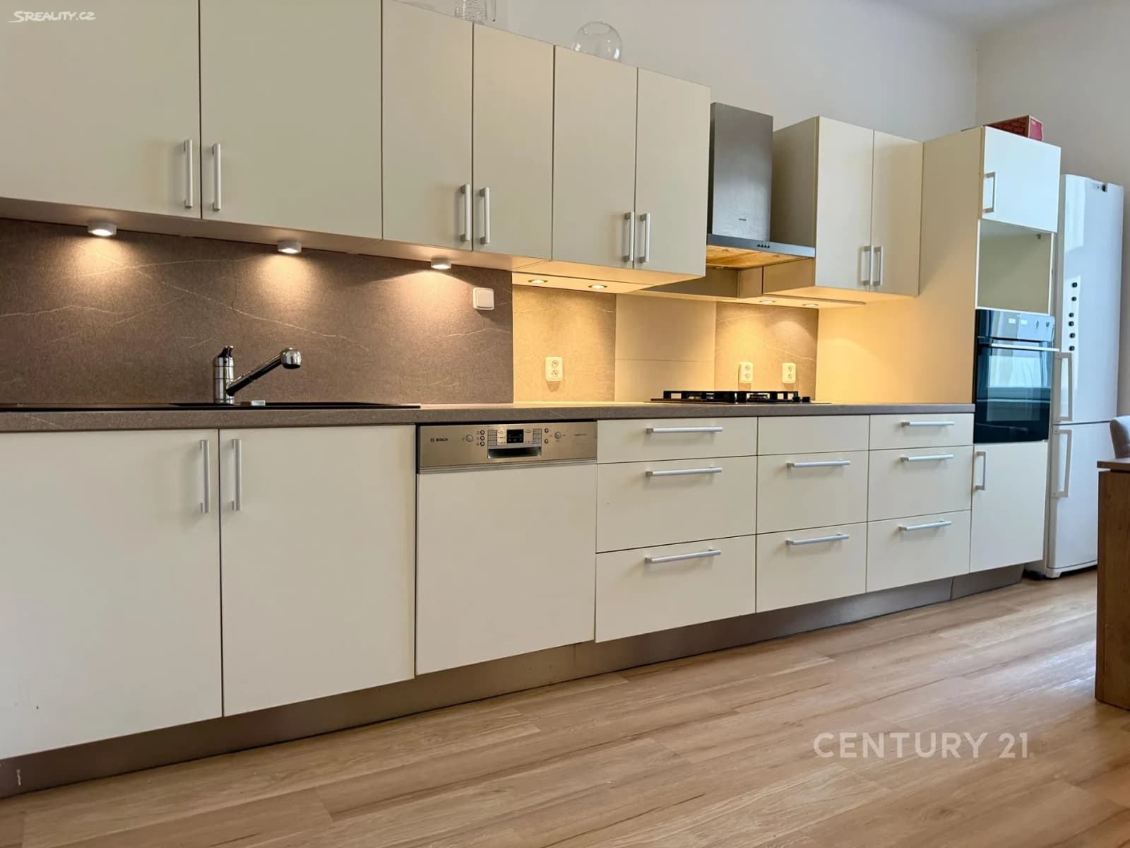 Prenájom bytu 3-izbový 89 m², Radhošťská, Praha, Praha Prenájom bytu 3-izbový 89 m², Radhošťská, Praha, Praha