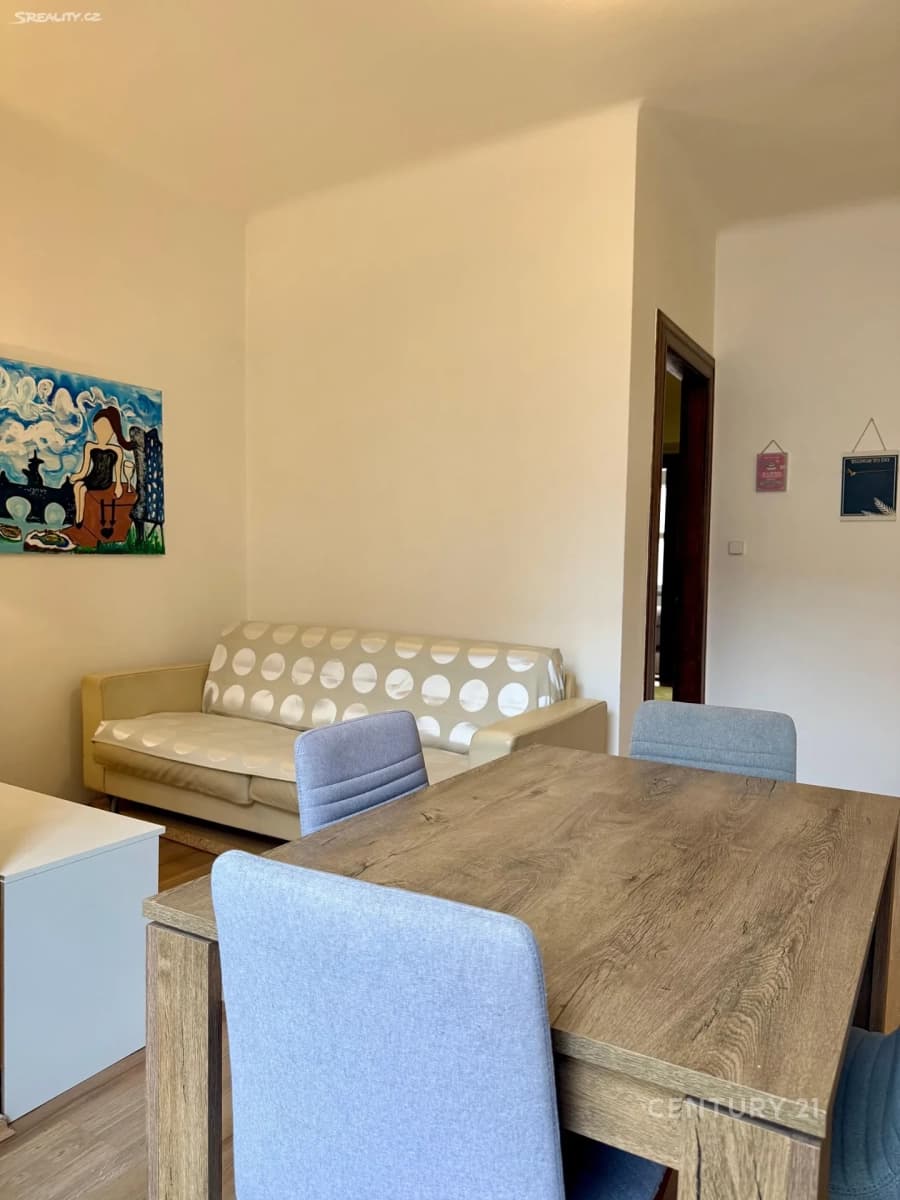 Prenájom bytu 3-izbový 89 m², Radhošťská, Praha, Praha Prenájom bytu 3-izbový 89 m², Radhošťská, Praha, Praha