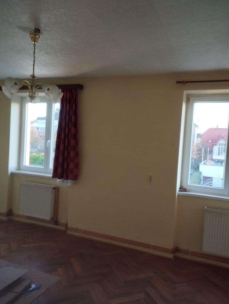 Prenájom bytu 2-izbový 63 m², Rokycanova, Turnov, Liberecký kraj Prenájom bytu 2-izbový 63 m², Rokycanova, Turnov, Liberecký kraj