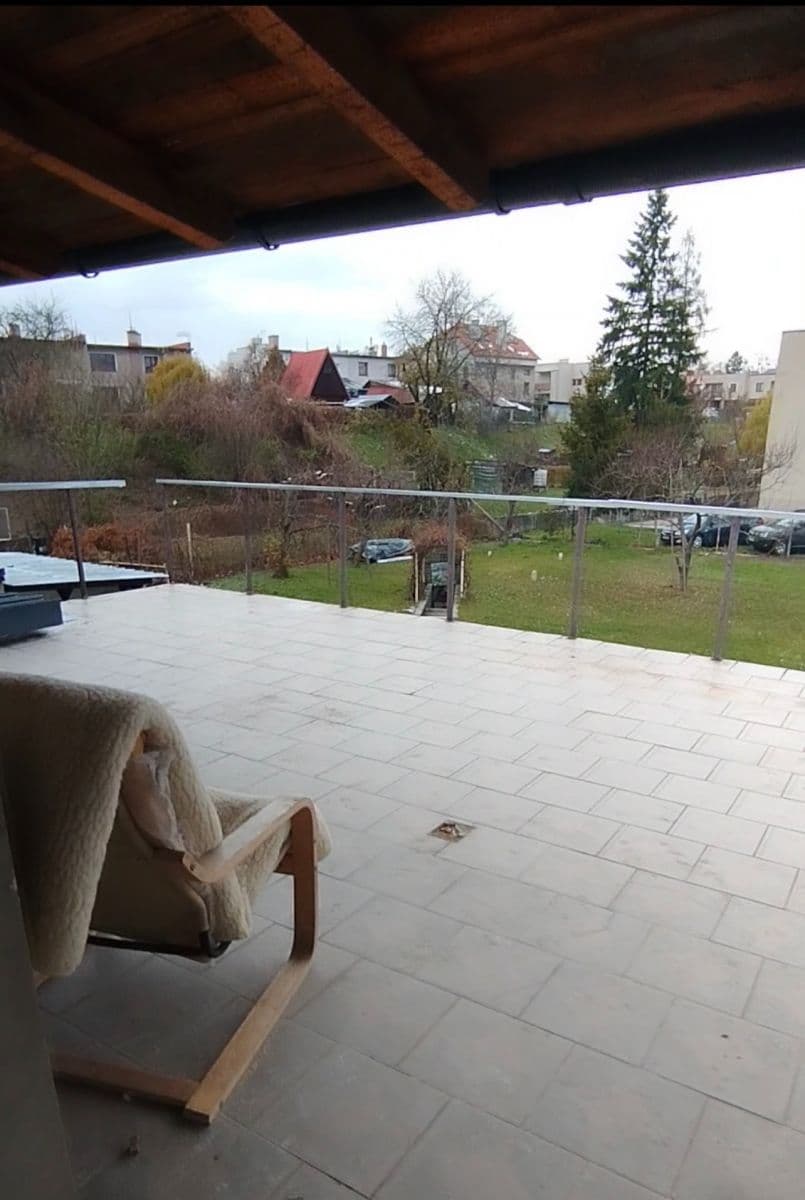 Prenájom bytu 5-izbový 97 m², Na Bečvě, Lipník nad Bečvou, Olomoucký kraj Prenájom bytu 5-izbový 97 m², Na Bečvě, Lipník nad Bečvou, Olomoucký kraj