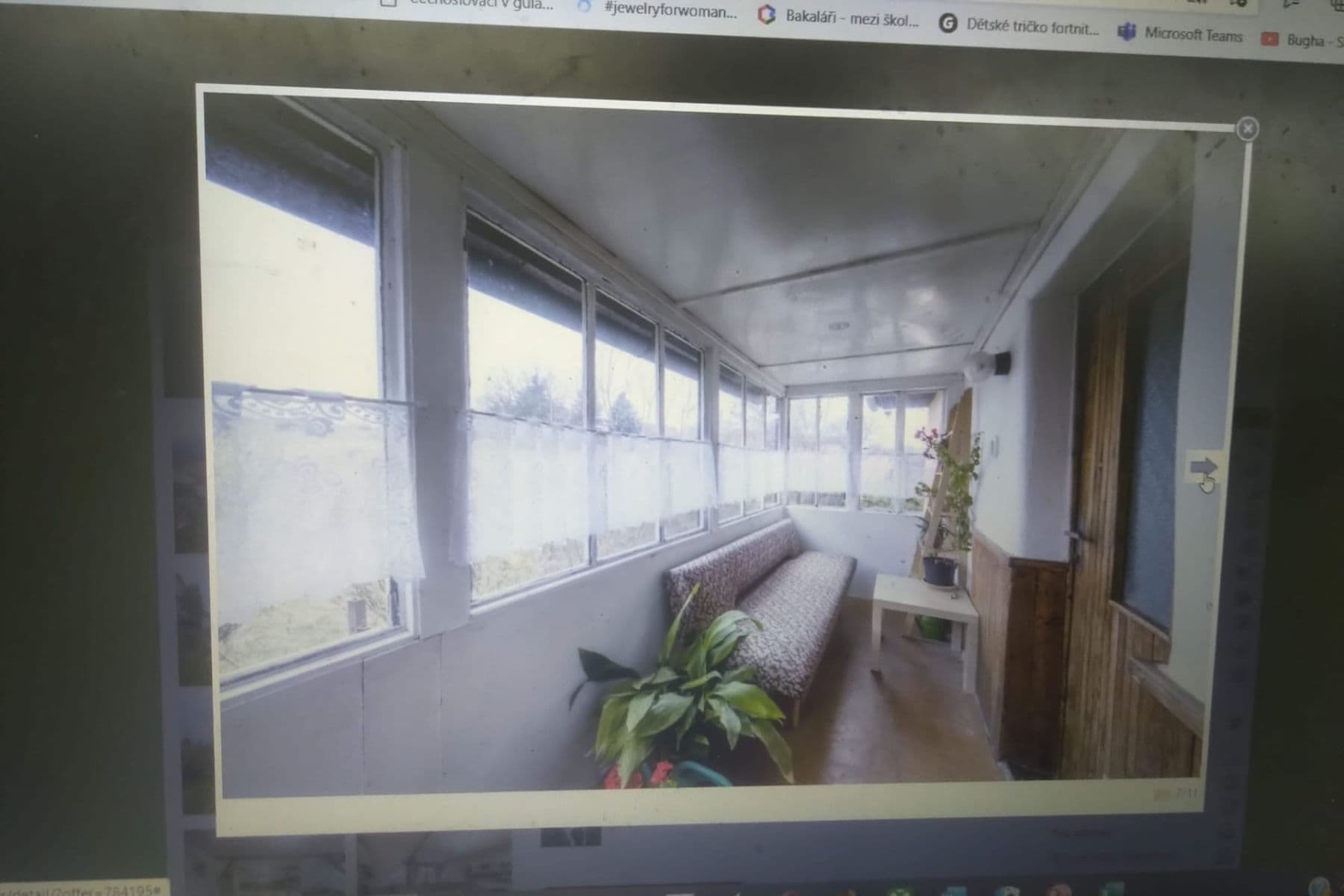 Prenájom bytu 3-izbový 80 m², Skryje, Středočeský kraj Prenájom bytu 3-izbový 80 m², Skryje, Středočeský kraj