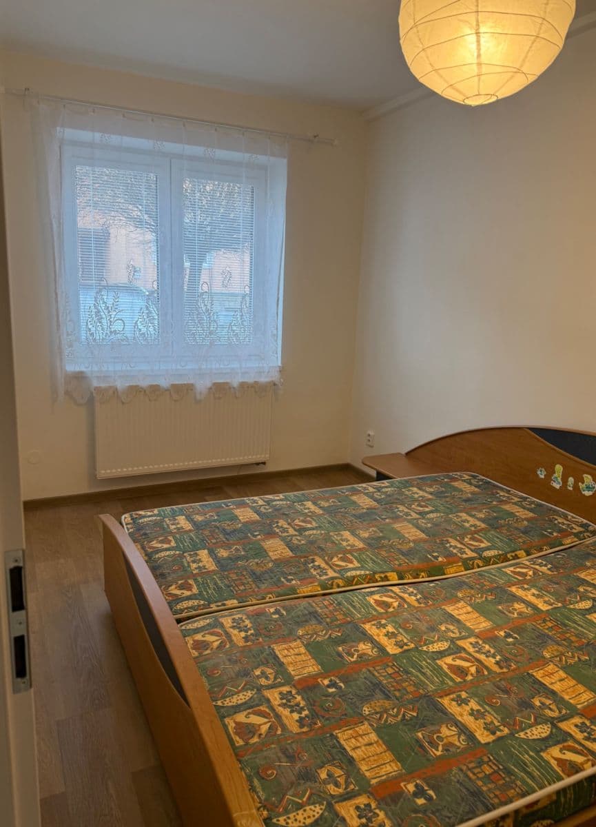 Prenájom bytu 2-izbový 42 m², Tišnovská, Brno, Jihomoravský kraj Prenájom bytu 2-izbový 42 m², Tišnovská, Brno, Jihomoravský kraj