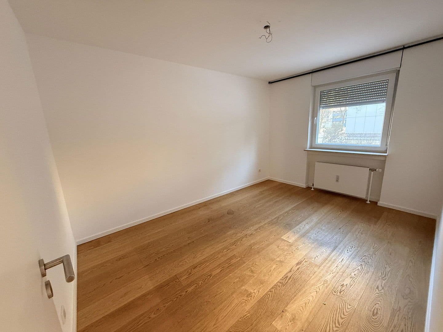 Prenájom bytu 3-izbový 86 m², Plievierpark 12, München, Bavorsko Prenájom bytu 3-izbový 86 m², Plievierpark 12, München, Bavorsko