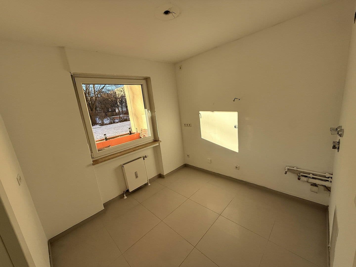 Prenájom bytu 3-izbový 86 m², Plievierpark 12, München, Bavorsko Prenájom bytu 3-izbový 86 m², Plievierpark 12, München, Bavorsko