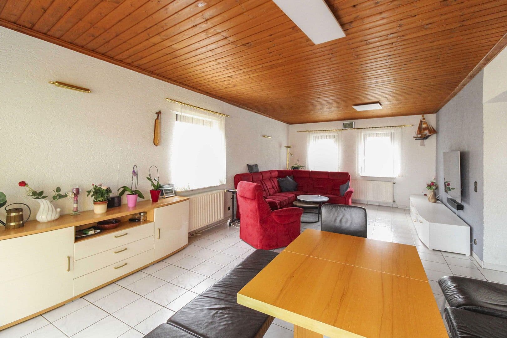 Predaj domu 180 m², pozemek 249 m², Leininger Straße 2, Frankenthal, Porýnie-Falcko Predaj domu 180 m², pozemek 249 m², Leininger Straße 2, Frankenthal, Porýnie-Falcko