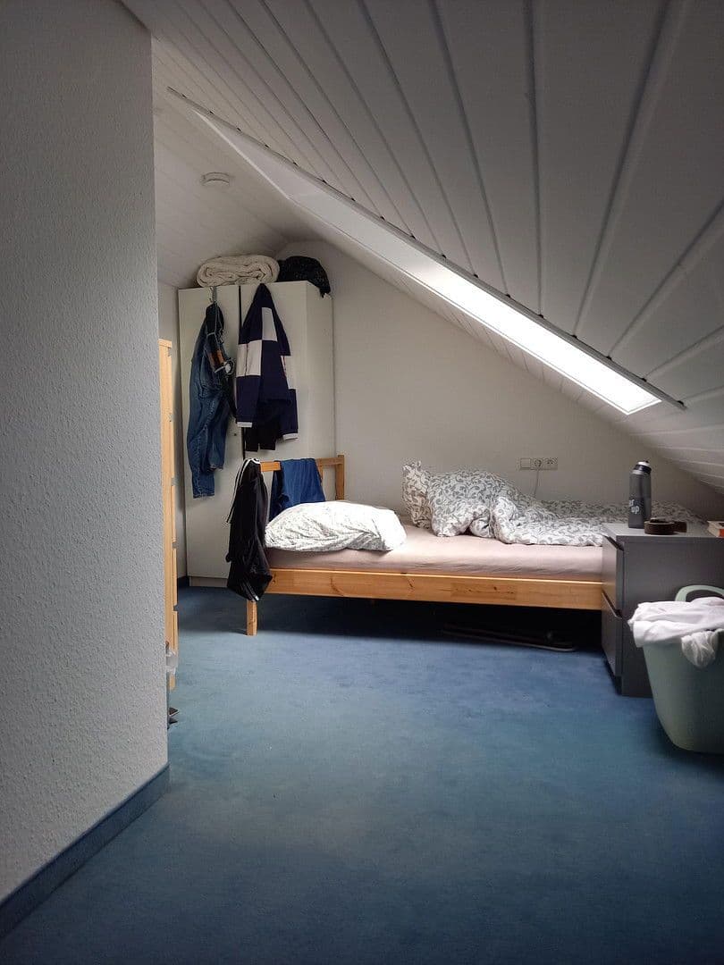 Prenájom bytu 1-izbový 30 m², Leonberg, Bádensko-Wurttembersko Prenájom bytu 1-izbový 30 m², Leonberg, Bádensko-Wurttembersko