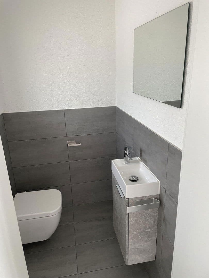 Prenájom bytu 4-izbový 103 m², Friedrich-Hecker Str 23, Buchen (Odenwald), Bádensko-Wurttembersko Prenájom bytu 4-izbový 103 m², Friedrich-Hecker Str 23, Buchen (Odenwald), Bádensko-Wurttembersko