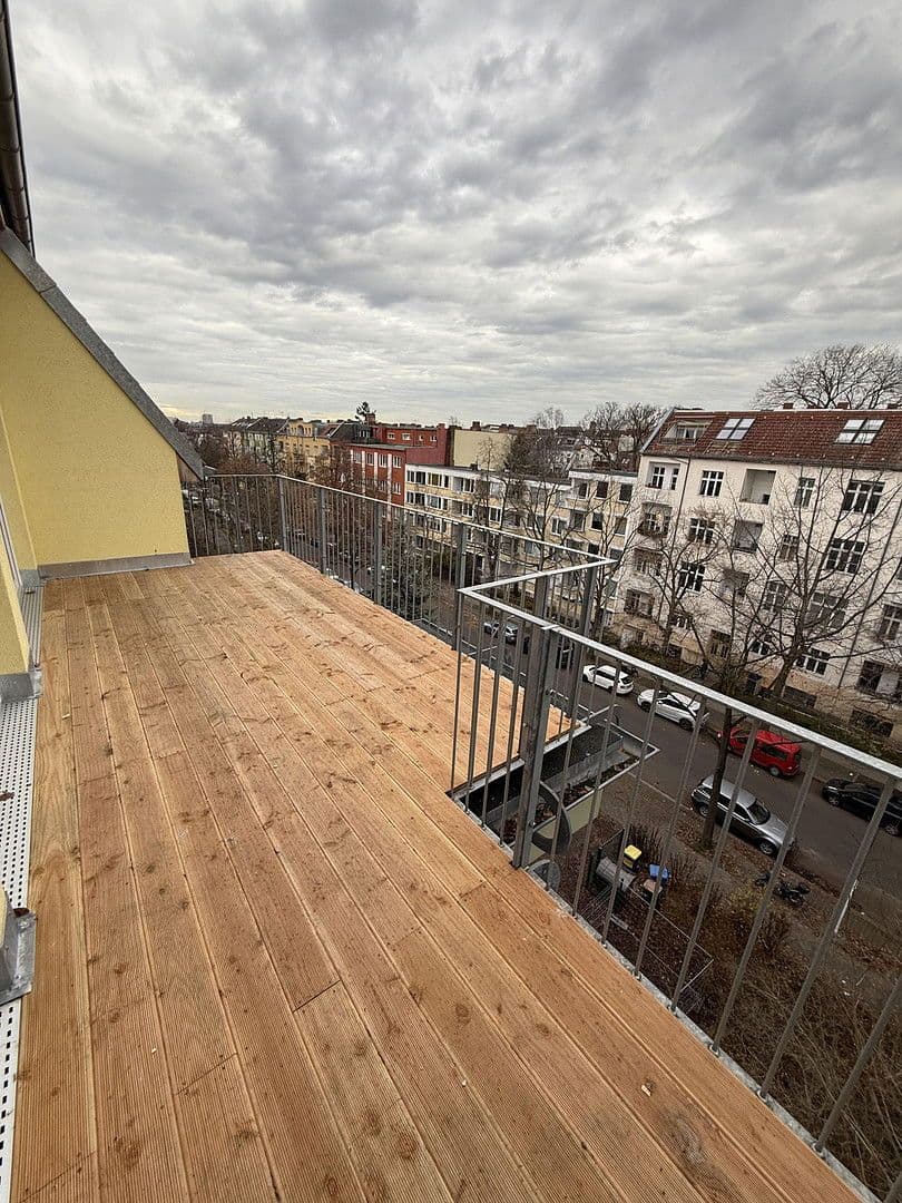 Prenájom bytu 2-izbový 68 m², Binger Straße, Berlin, Berlín Prenájom bytu 2-izbový 68 m², Binger Straße, Berlin, Berlín