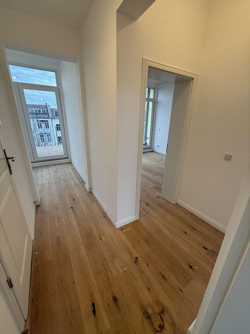 Prenájom bytu 2-izbový 68 m², Binger Straße, Berlin, Berlín Prenájom bytu 2-izbový 68 m², Binger Straße, Berlin, Berlín