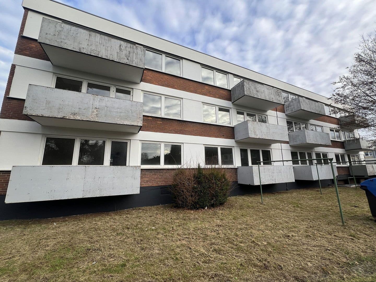 Predaj domu 840 m², pozemek 1.200 m², Schulstraße 72, Kamp-Lintfort, Severné Porýnie - Westfálsko Predaj domu 840 m², pozemek 1.200 m², Schulstraße 72, Kamp-Lintfort, Severné Porýnie - Westfálsko