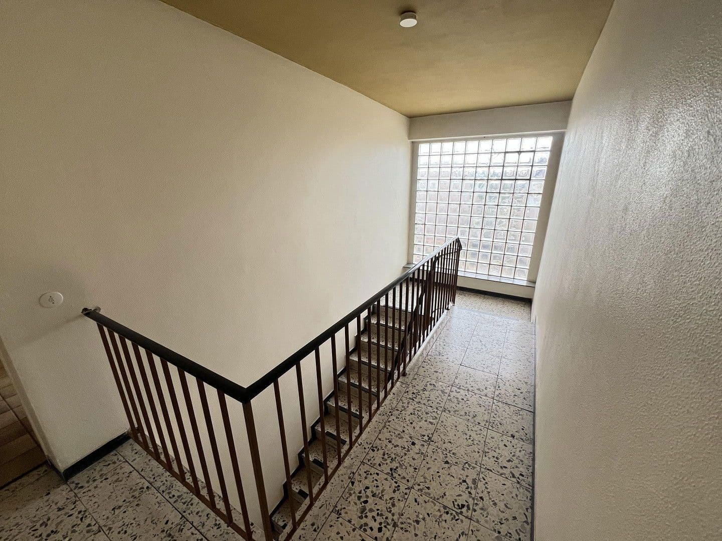 Predaj domu 840 m², pozemek 1.200 m², Schulstraße 72, Kamp-Lintfort, Severné Porýnie - Westfálsko Predaj domu 840 m², pozemek 1.200 m², Schulstraße 72, Kamp-Lintfort, Severné Porýnie - Westfálsko