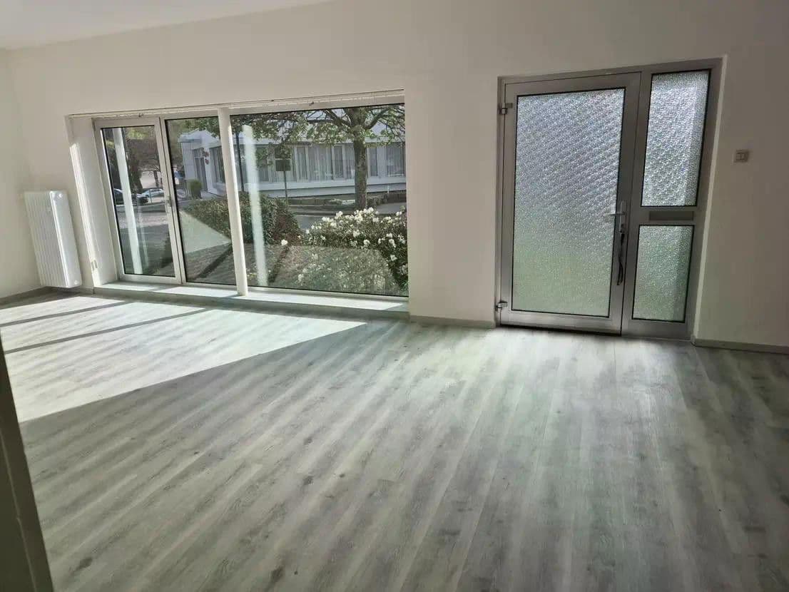 Prenájom kancelárie 95 m², Hilchenbach, Severné Porýnie - Westfálsko Prenájom kancelárie 95 m², Hilchenbach, Severné Porýnie - Westfálsko