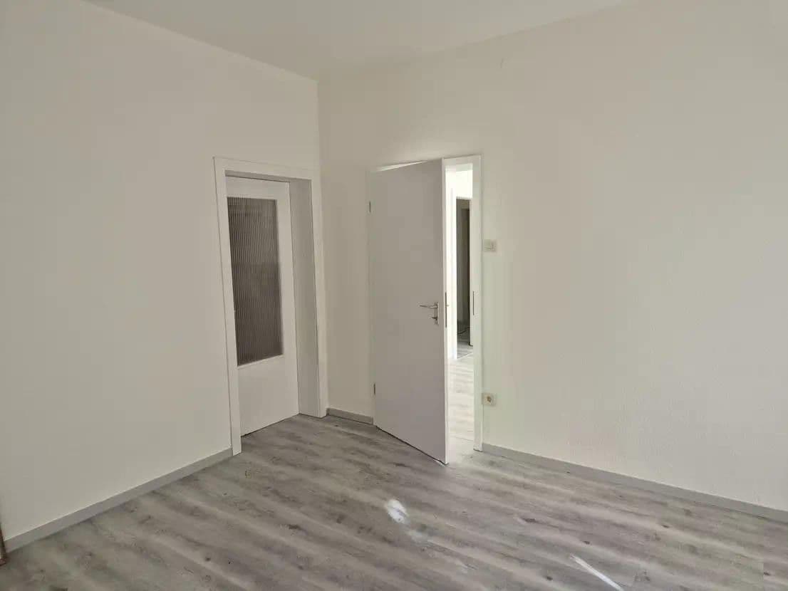 Prenájom kancelárie 95 m², Hilchenbach, Severné Porýnie - Westfálsko Prenájom kancelárie 95 m², Hilchenbach, Severné Porýnie - Westfálsko