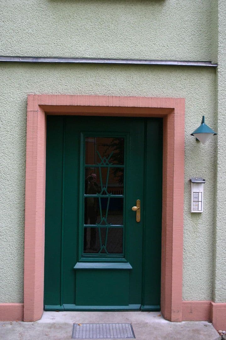 Prenájom bytu 3-izbový 71 m², Nöthnitzer Straße 36, Dresden, Sasko Prenájom bytu 3-izbový 71 m², Nöthnitzer Straße 36, Dresden, Sasko