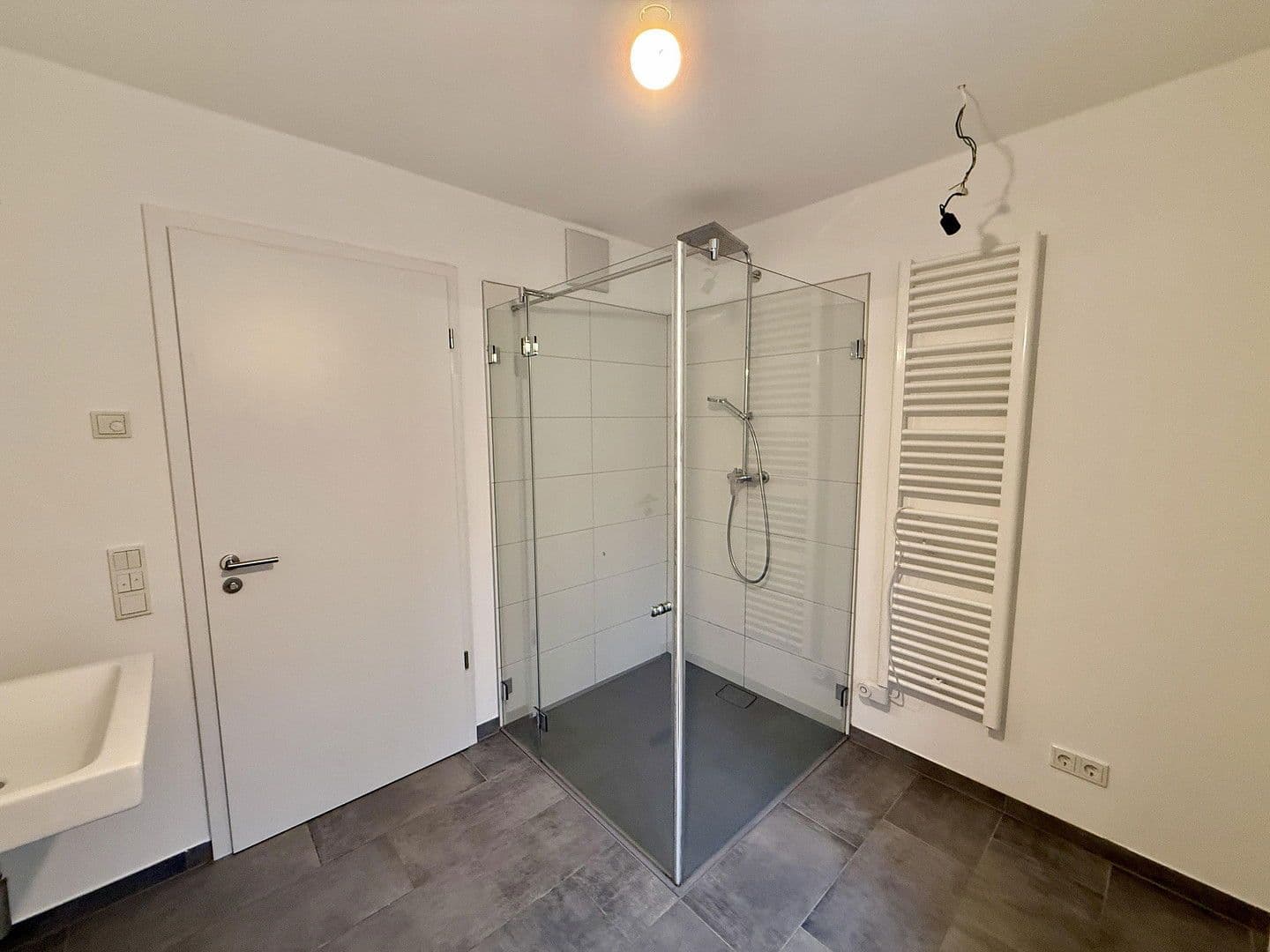 Prenájom bytu 3-izbový 113 m², Neunkirchen-Seelscheid, Severné Porýnie - Westfálsko Prenájom bytu 3-izbový 113 m², Neunkirchen-Seelscheid, Severné Porýnie - Westfálsko