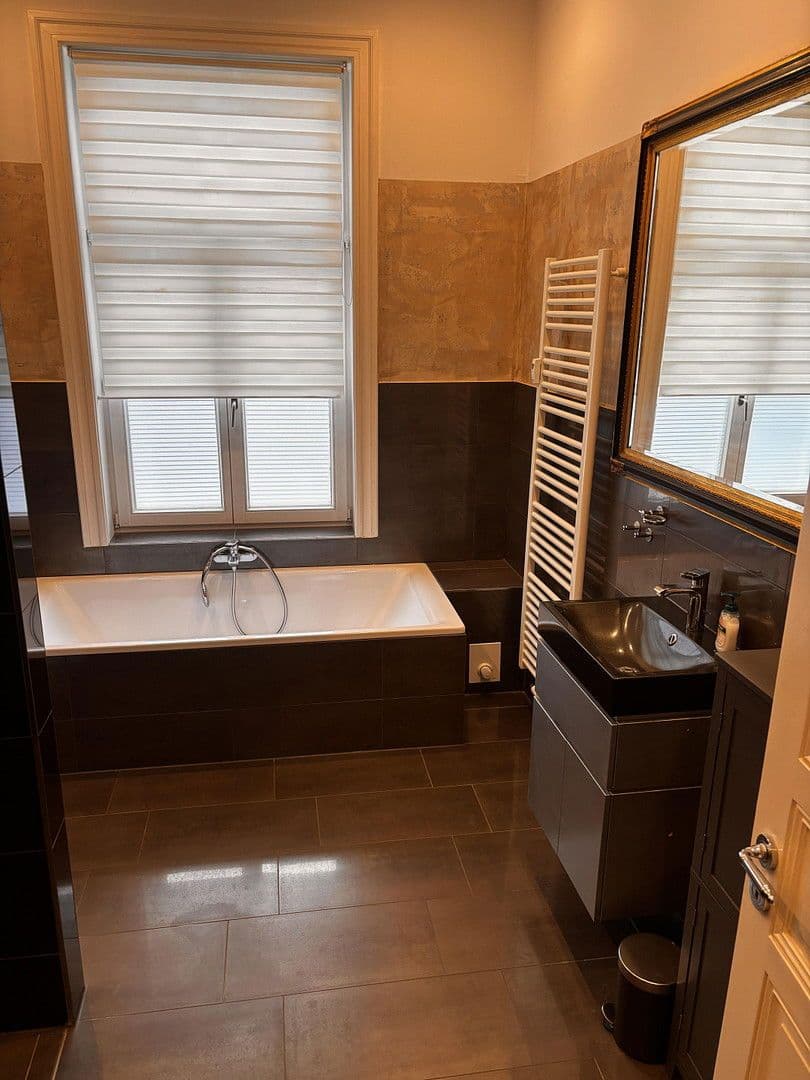 Predaj bytu 3-izbový 86 m², Hamburg, Hamburg Predaj bytu 3-izbový 86 m², Hamburg, Hamburg