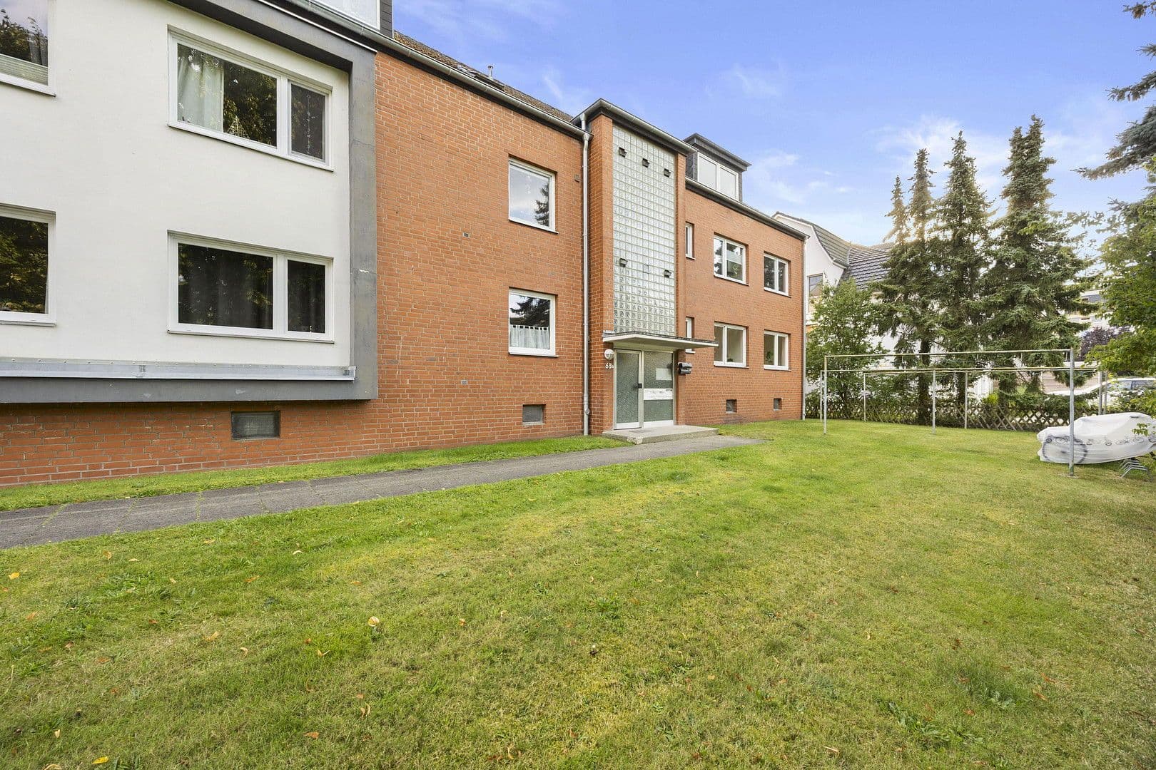 Predaj bytu 4-izbový 85 m², Mecklenburger Landstr. 68b, Lübeck, Šlezvicko-Holštajnsko Predaj bytu 4-izbový 85 m², Mecklenburger Landstr. 68b, Lübeck, Šlezvicko-Holštajnsko