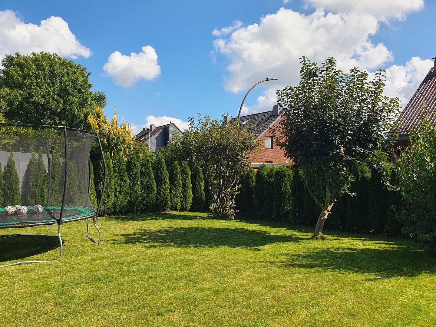 Predaj domu 243 m², pozemek 904 m², Hetlingen, Šlezvicko-Holštajnsko Predaj domu 243 m², pozemek 904 m², Hetlingen, Šlezvicko-Holštajnsko