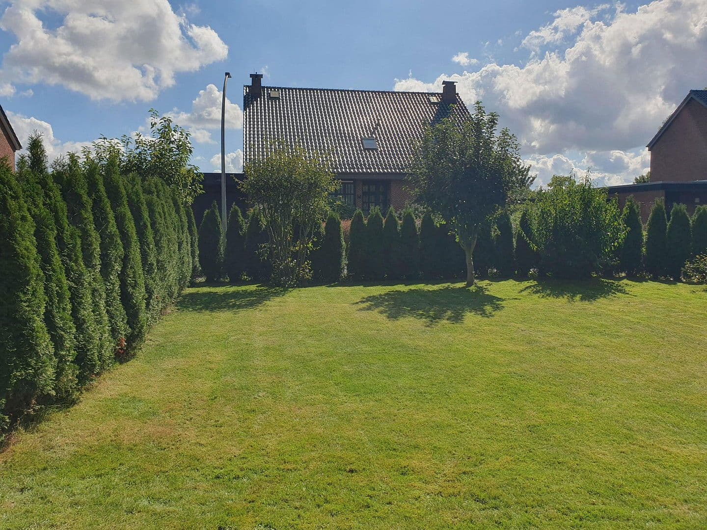 Predaj domu 243 m², pozemek 904 m², Hetlingen, Šlezvicko-Holštajnsko Predaj domu 243 m², pozemek 904 m², Hetlingen, Šlezvicko-Holštajnsko