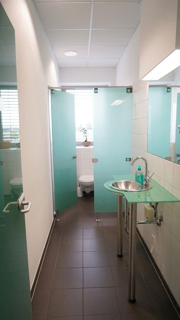 Prenájom kancelárie 345 m², Siegburger Straße 39a, Sankt Augustin, Severné Porýnie - Westfálsko Prenájom kancelárie 345 m², Siegburger Straße 39a, Sankt Augustin, Severné Porýnie - Westfálsko