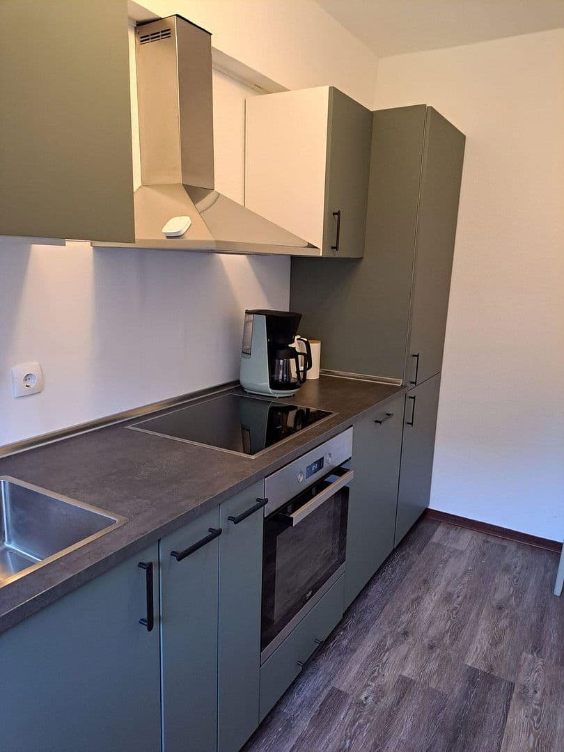 Predaj domu 65 m², pozemek 120 m², Alte Dorfstr., Faßberg, Dolné Sasko Predaj domu 65 m², pozemek 120 m², Alte Dorfstr., Faßberg, Dolné Sasko