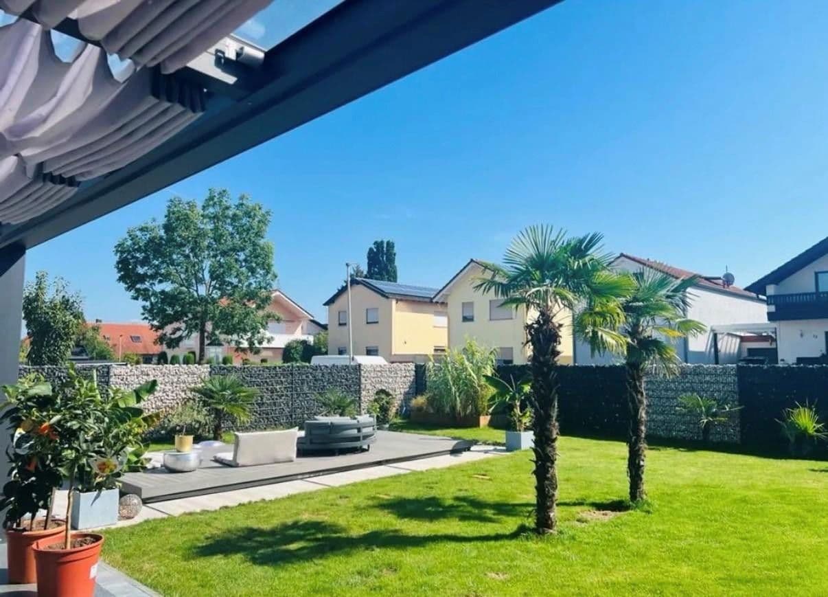 Predaj domu 300 m², pozemek 1.000 m², Worms, Porýnie-Falcko Predaj domu 300 m², pozemek 1.000 m², Worms, Porýnie-Falcko