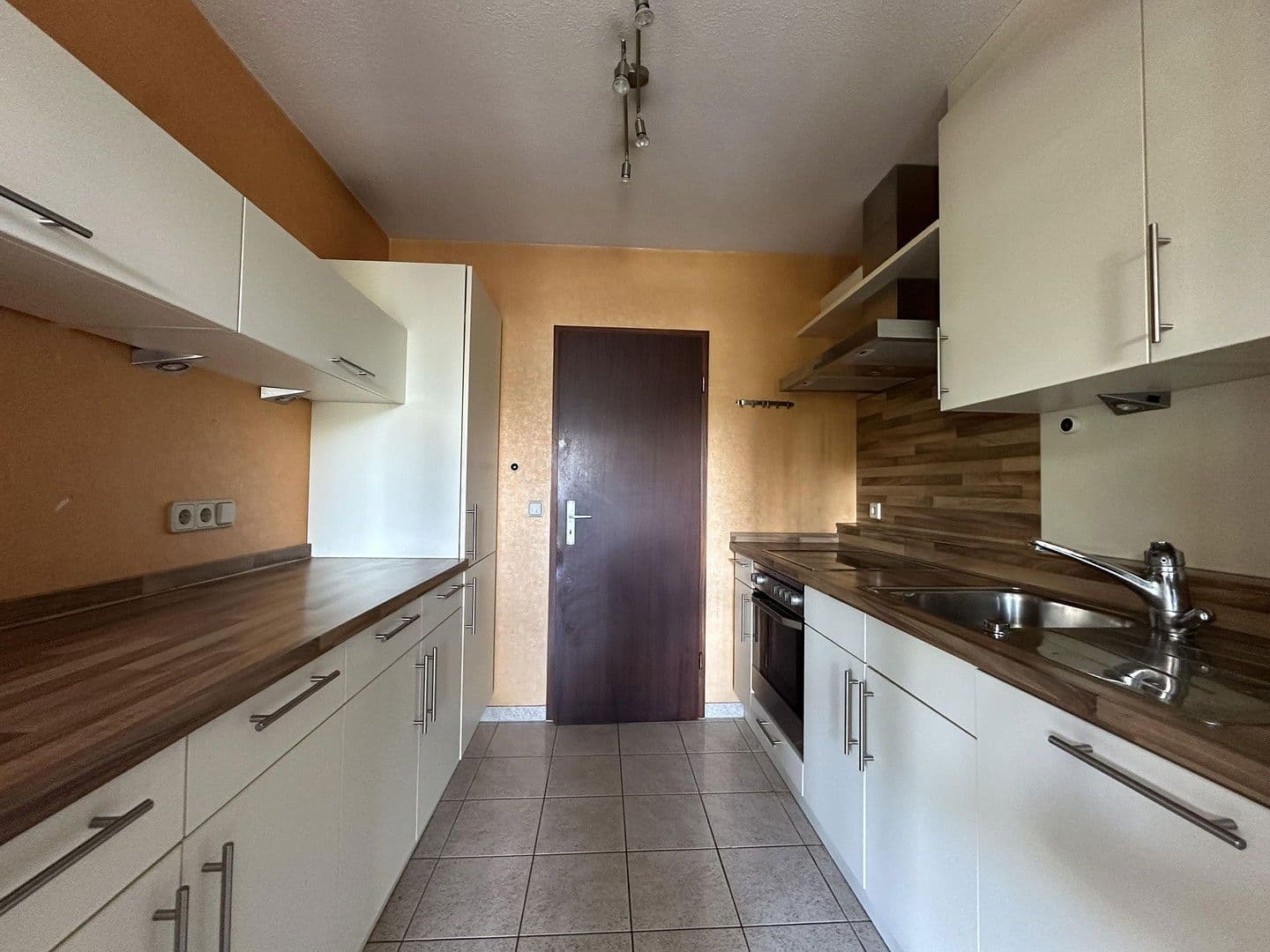 Prenájom bytu 2-izbový 60 m², Villingen-Schwenningen, Bádensko-Wurttembersko Prenájom bytu 2-izbový 60 m², Villingen-Schwenningen, Bádensko-Wurttembersko