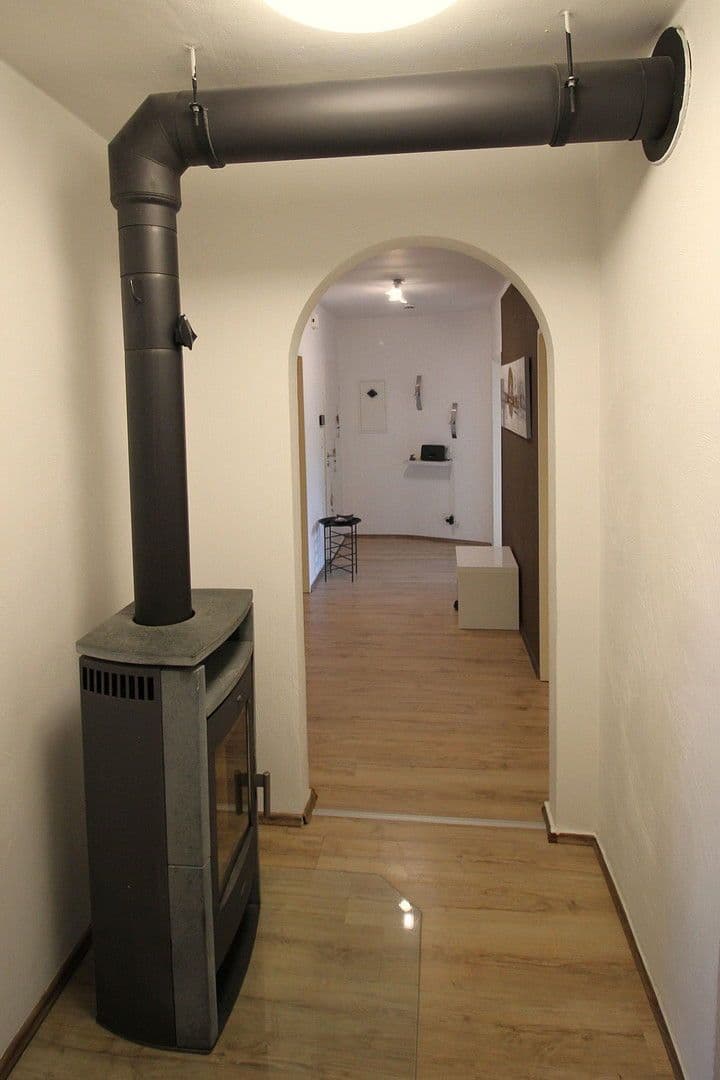 Prenájom bytu 4-izbový 105 m², Taunusstr. 18, Aarbergen, Hesensko Prenájom bytu 4-izbový 105 m², Taunusstr. 18, Aarbergen, Hesensko