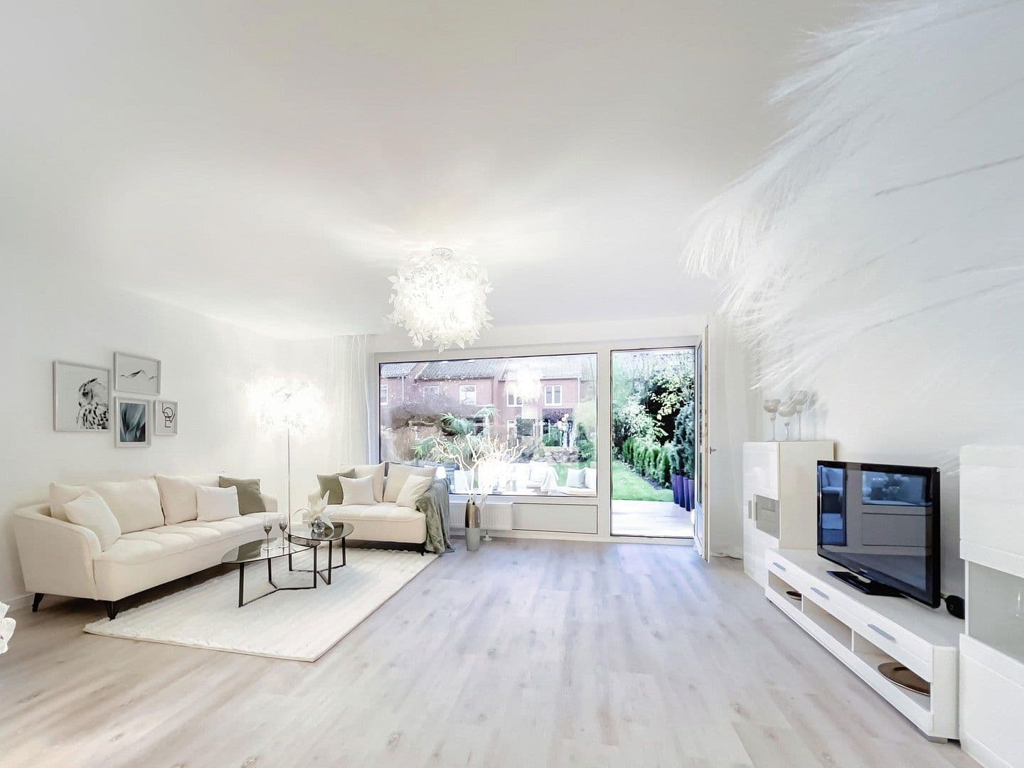 Predaj domu 115 m², pozemek 225 m², Hamburg, Hamburg Predaj domu 115 m², pozemek 225 m², Hamburg, Hamburg