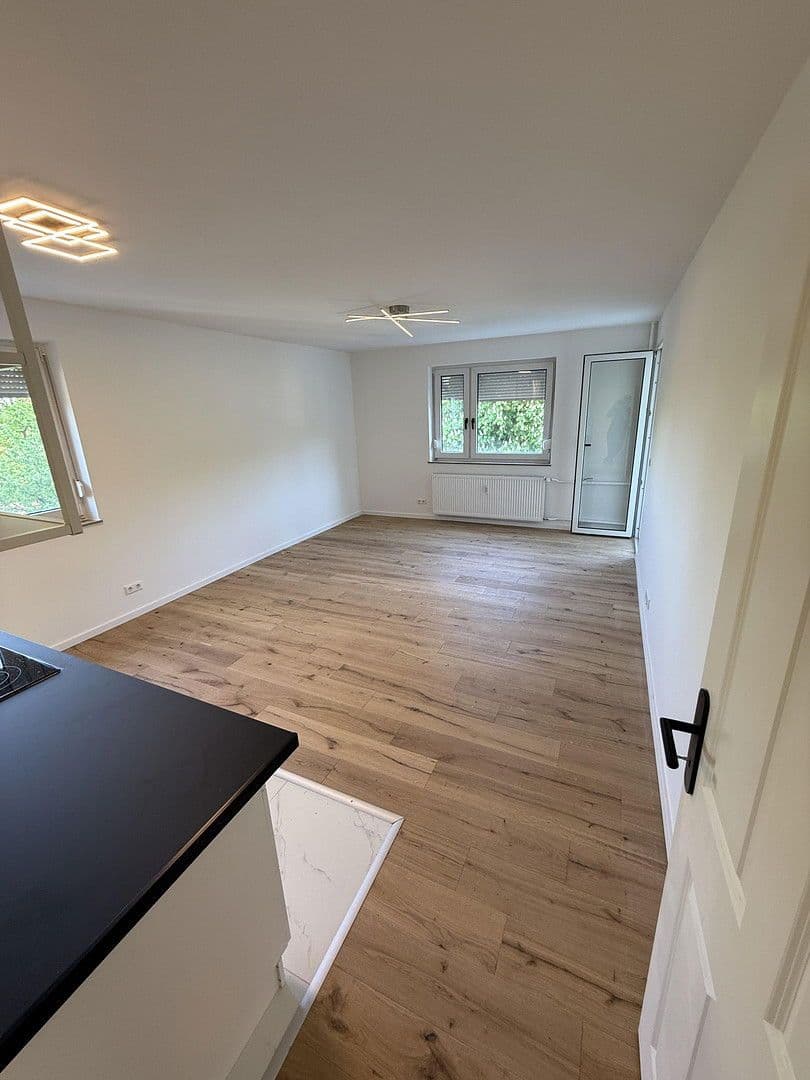 Predaj bytu 3-izbový 68 m², Stuttgart, Bádensko-Wurttembersko Predaj bytu 3-izbový 68 m², Stuttgart, Bádensko-Wurttembersko