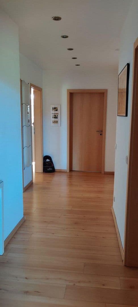 Prenájom bytu 3-izbový 87 m², Am Freudenberg 11, Wuppertal, Severné Porýnie - Westfálsko Prenájom bytu 3-izbový 87 m², Am Freudenberg 11, Wuppertal, Severné Porýnie - Westfálsko