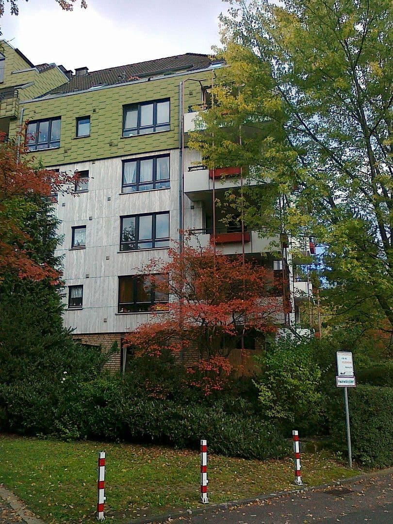 Prenájom bytu 4-izbový 65 m², Bergisch Gladbach, Severné Porýnie - Westfálsko Prenájom bytu 4-izbový 65 m², Bergisch Gladbach, Severné Porýnie - Westfálsko