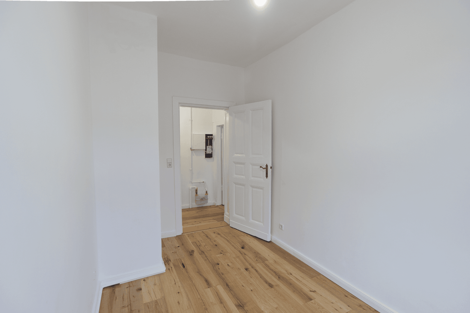 Prenájom bytu 3-izbový 74 m², Beusselstraße 00, Berlin, Berlín Prenájom bytu 3-izbový 74 m², Beusselstraße 00, Berlin, Berlín