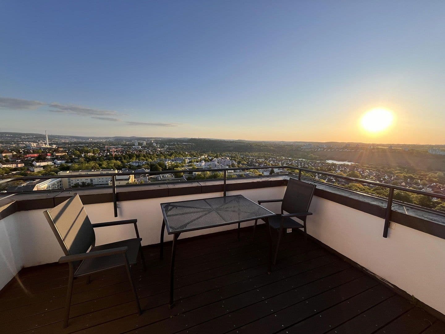 Predaj bytu 6-izbový 132 m², Stuttgart, Bádensko-Wurttembersko Predaj bytu 6-izbový 132 m², Stuttgart, Bádensko-Wurttembersko