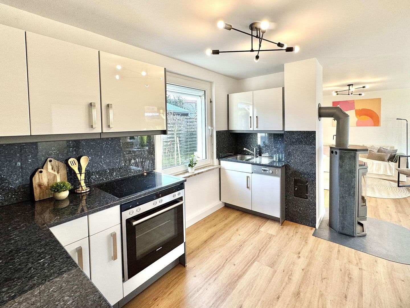 Predaj domu 82 m², pozemek 318 m², Zierow, Meklenbursko-Predpomoransko Predaj domu 82 m², pozemek 318 m², Zierow, Meklenbursko-Predpomoransko