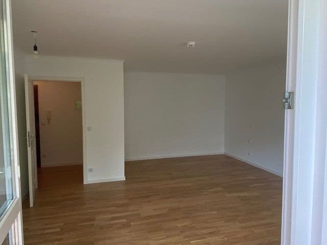 Prenájom bytu 1-izbový 40 m², Herzog-Johann-Str. 18, München, Bavorsko Prenájom bytu 1-izbový 40 m², Herzog-Johann-Str. 18, München, Bavorsko