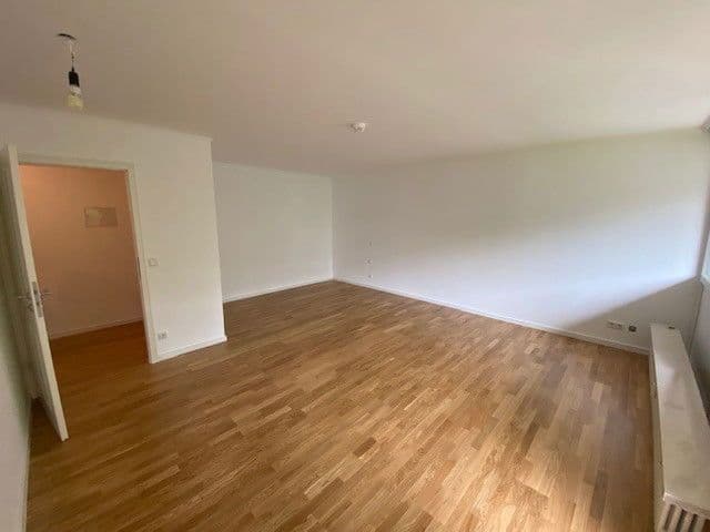 Prenájom bytu 1-izbový 40 m², Herzog-Johann-Str. 18, München, Bavorsko Prenájom bytu 1-izbový 40 m², Herzog-Johann-Str. 18, München, Bavorsko