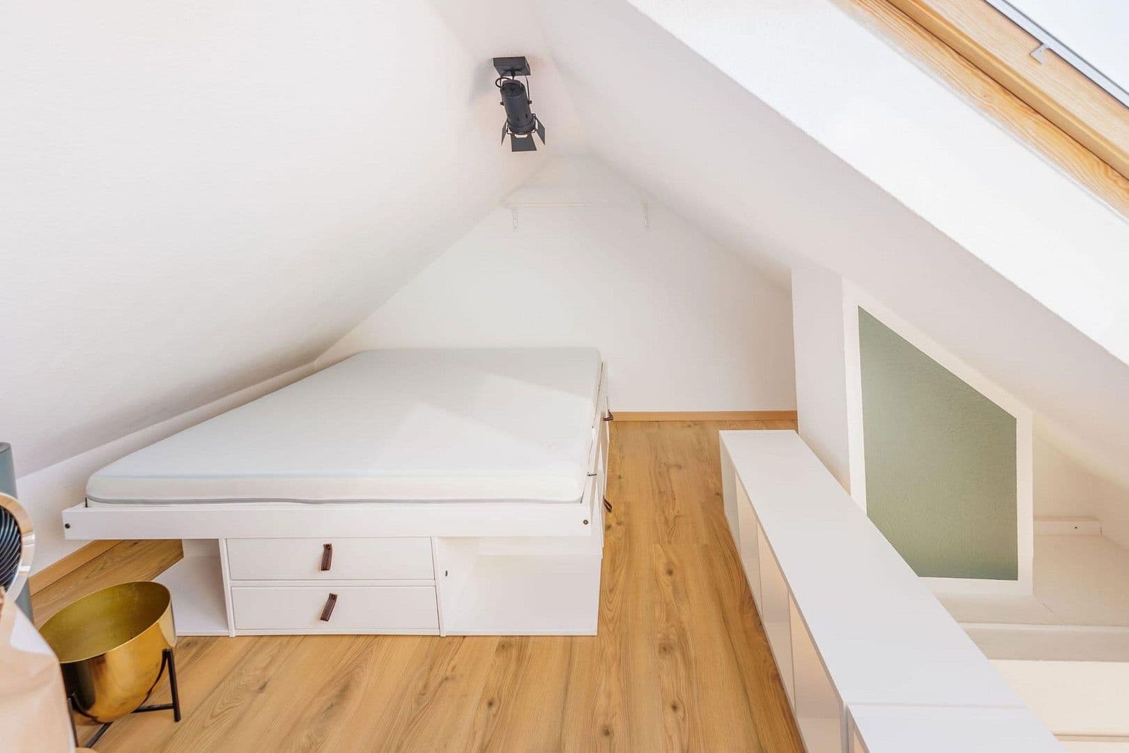 Prenájom bytu 1-izbový 60 m², Jahnstraße, 18, Nürnberg, Bavorsko Prenájom bytu 1-izbový 60 m², Jahnstraße, 18, Nürnberg, Bavorsko