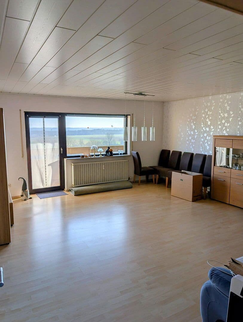 Predaj bytu 3-izbový 90 m², Woogstr. 36, Neuhofen, Porýnie-Falcko Predaj bytu 3-izbový 90 m², Woogstr. 36, Neuhofen, Porýnie-Falcko