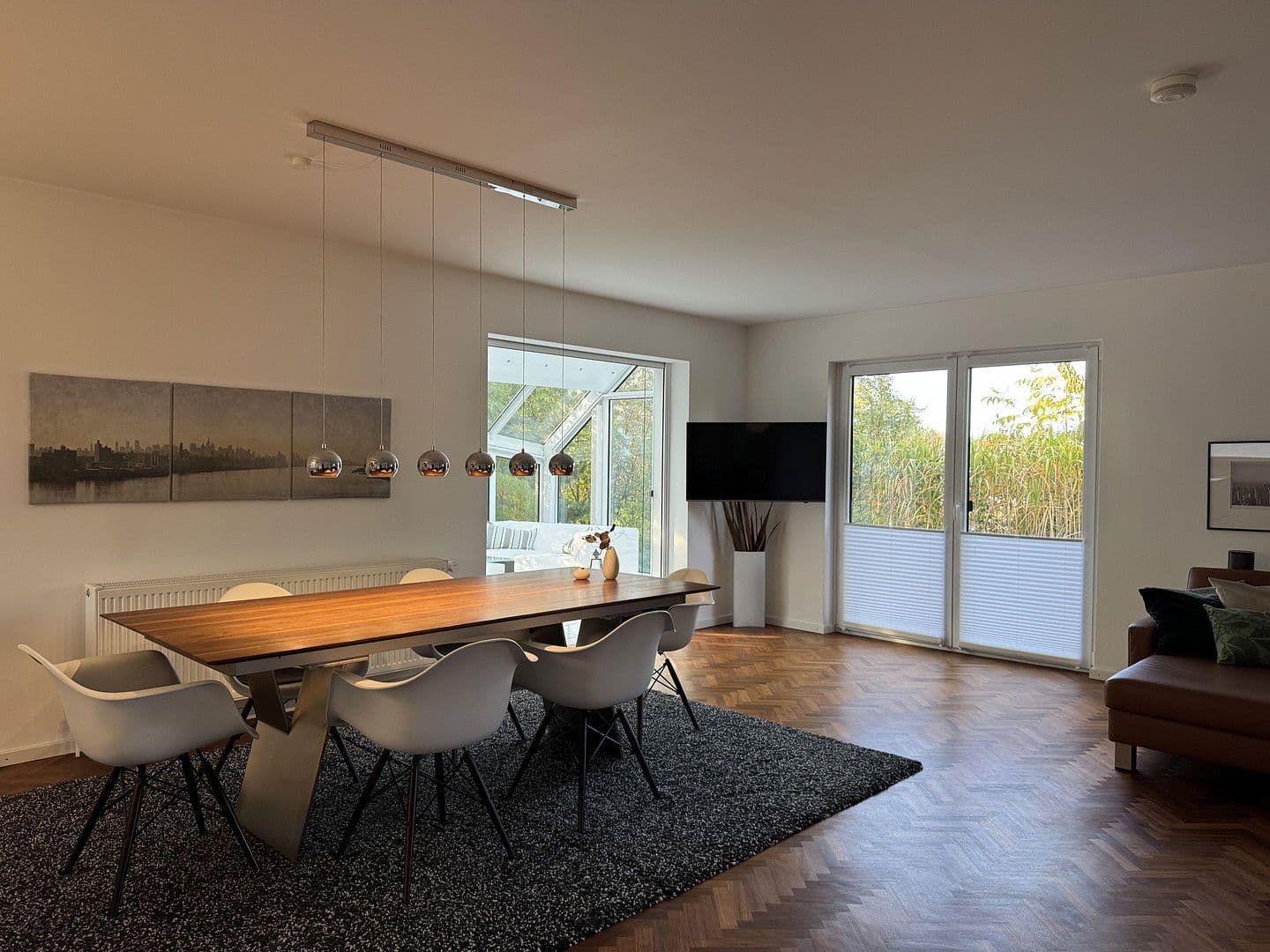 Predaj nebytového priestoru 2.000 m², Sarstedt, Dolné Sasko Predaj nebytového priestoru 2.000 m², Sarstedt, Dolné Sasko