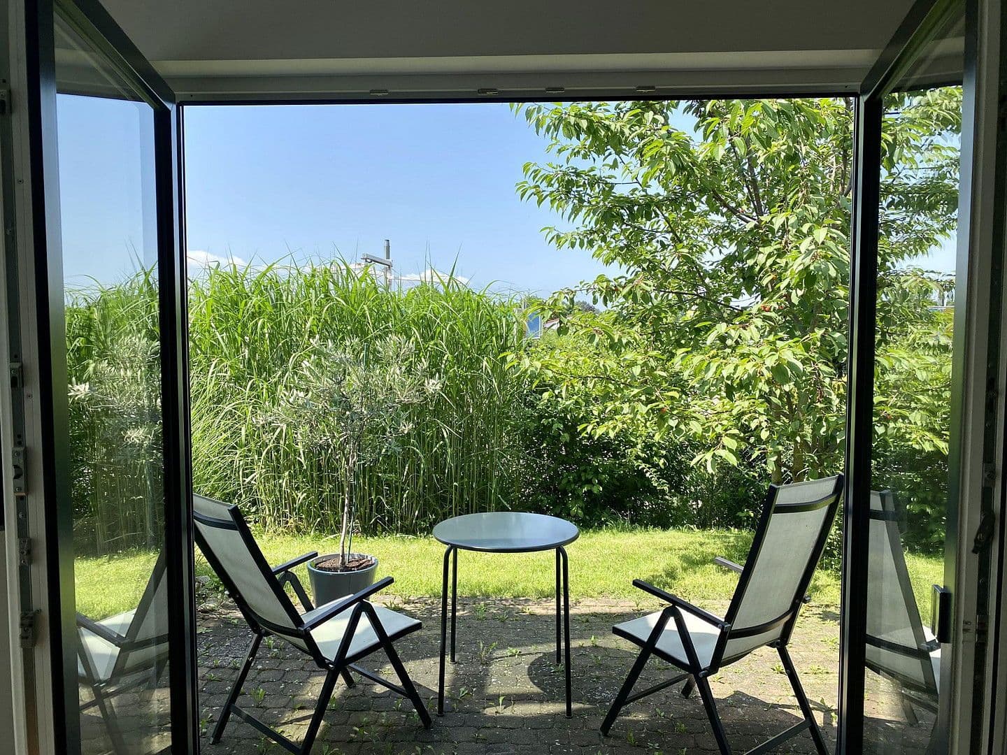 Predaj nebytového priestoru 2.000 m², Sarstedt, Dolné Sasko Predaj nebytového priestoru 2.000 m², Sarstedt, Dolné Sasko