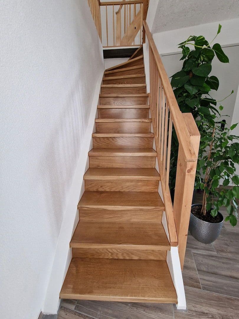 Prenájom bytu 3-izbový 127 m², Strümpfelbacher Str. 7a, Stuttgart, Bádensko-Wurttembersko Prenájom bytu 3-izbový 127 m², Strümpfelbacher Str. 7a, Stuttgart, Bádensko-Wurttembersko