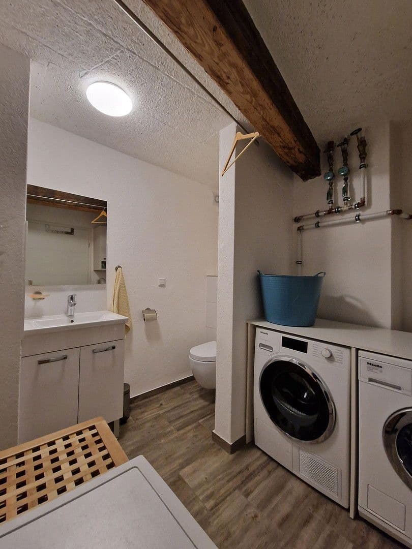 Prenájom bytu 3-izbový 127 m², Strümpfelbacher Str. 7a, Stuttgart, Bádensko-Wurttembersko Prenájom bytu 3-izbový 127 m², Strümpfelbacher Str. 7a, Stuttgart, Bádensko-Wurttembersko