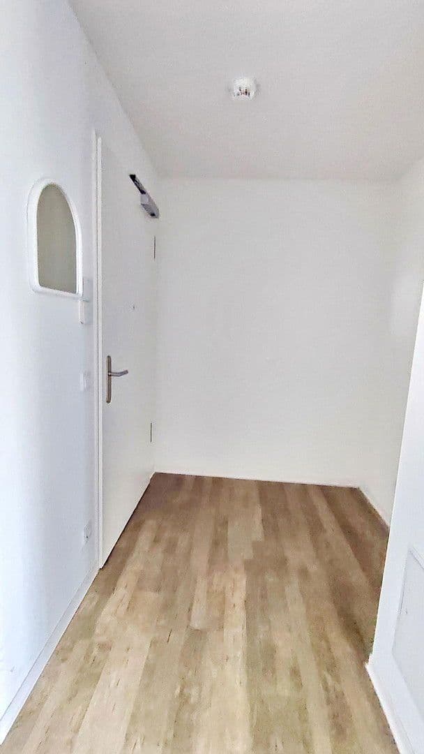 Prenájom bytu 3-izbový 75 m², Aristide-Briand-Str. 6, Herzogenaurach, Bavorsko Prenájom bytu 3-izbový 75 m², Aristide-Briand-Str. 6, Herzogenaurach, Bavorsko