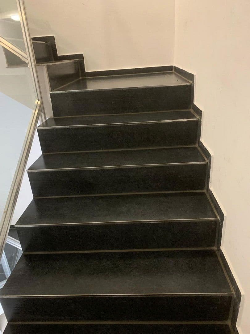 Prenájom bytu 3-izbový 116 m², Bochum, Severné Porýnie - Westfálsko Prenájom bytu 3-izbový 116 m², Bochum, Severné Porýnie - Westfálsko