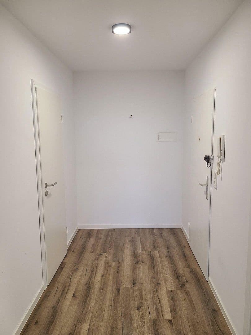 Prenájom bytu 3-izbový 106 m², Alzeyer Str. 1, Frankfurt, Hesensko Prenájom bytu 3-izbový 106 m², Alzeyer Str. 1, Frankfurt, Hesensko