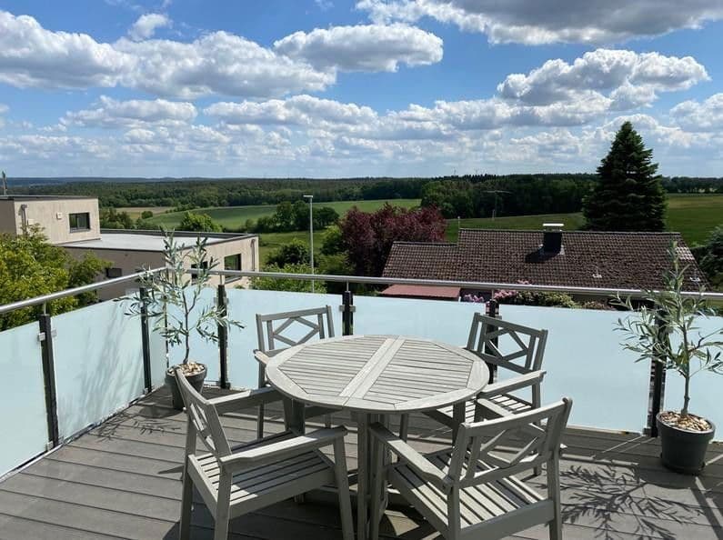 Predaj domu 155 m², pozemek 969 m², Dachsbach, Bavorsko Predaj domu 155 m², pozemek 969 m², Dachsbach, Bavorsko