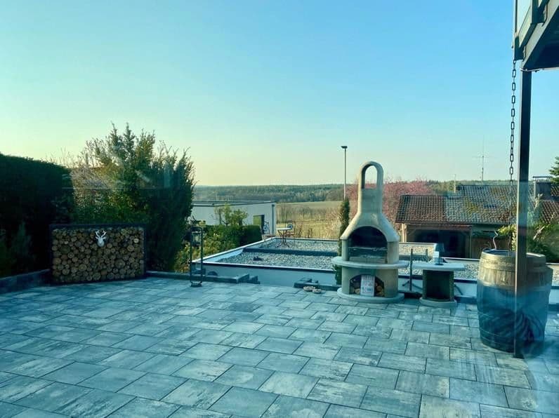 Predaj domu 155 m², pozemek 969 m², Dachsbach, Bavorsko Predaj domu 155 m², pozemek 969 m², Dachsbach, Bavorsko