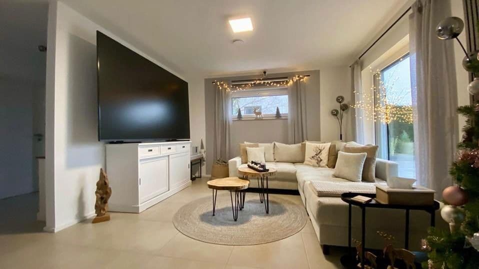 Predaj domu 155 m², pozemek 969 m², Dachsbach, Bavorsko Predaj domu 155 m², pozemek 969 m², Dachsbach, Bavorsko