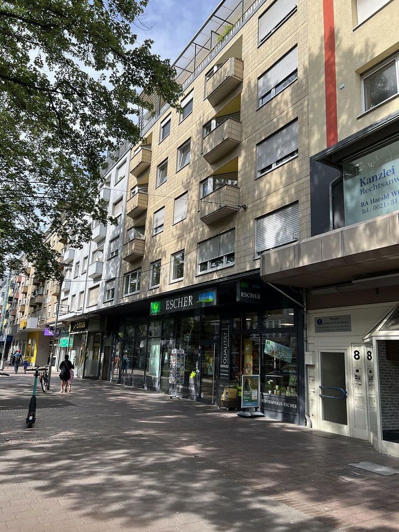 Prenájom bytu 2-izbový 57 m², Ludwigshafen, Porýnie-Falcko Prenájom bytu 2-izbový 57 m², Ludwigshafen, Porýnie-Falcko